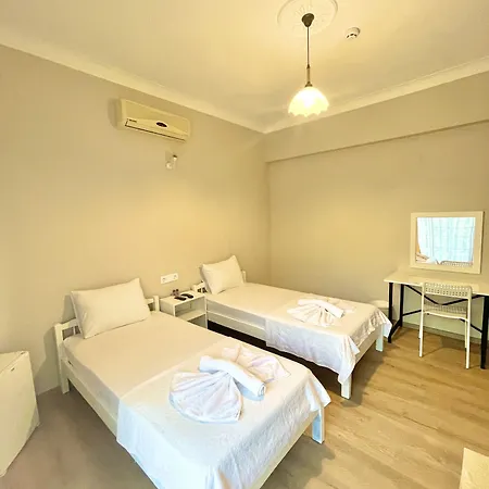 Cennet Hotel