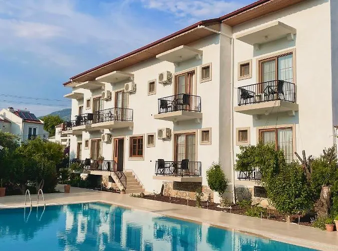 Hotel Cennet 3*