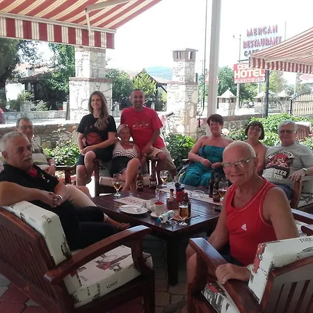 Cennet Hotel 3*