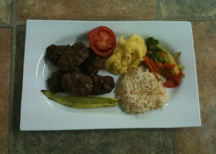 Отель Cennet 3*